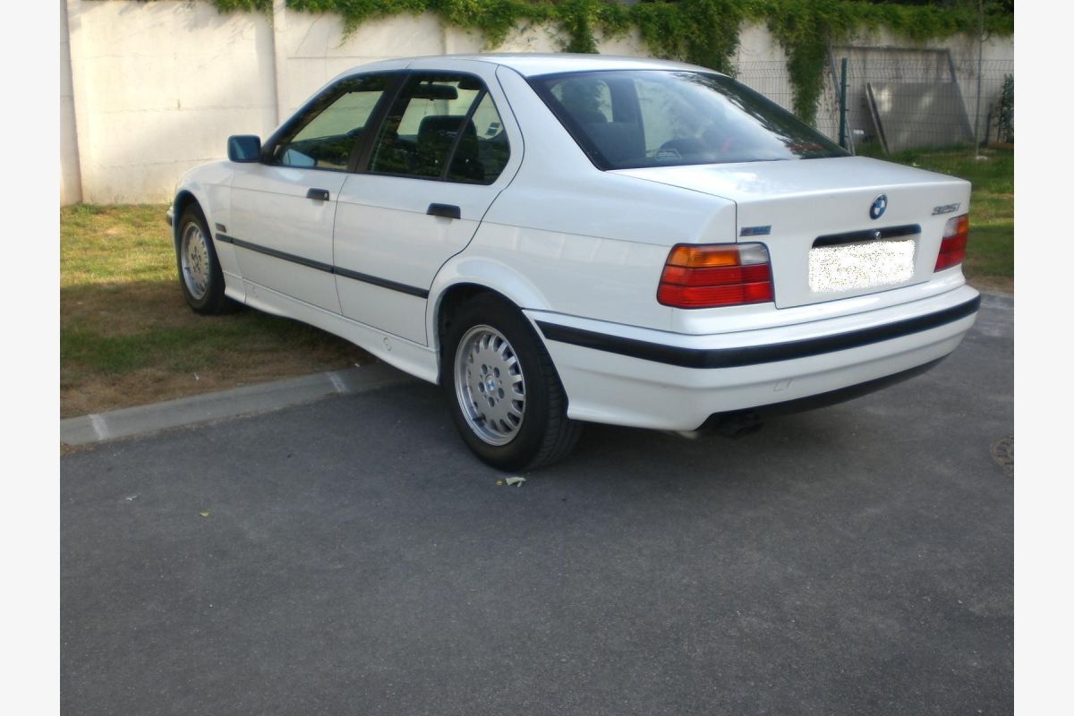 Photo 1 BMW 325i E36