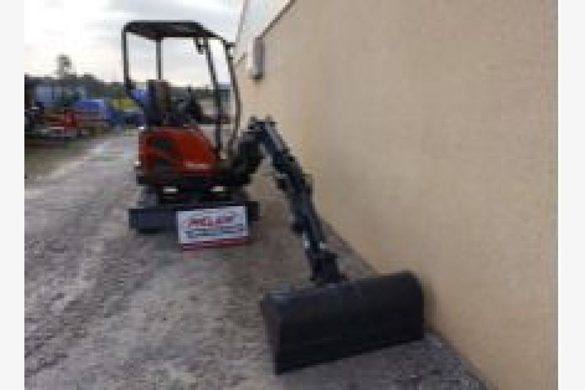 Photo 1 Mini-pelle 1.5 T