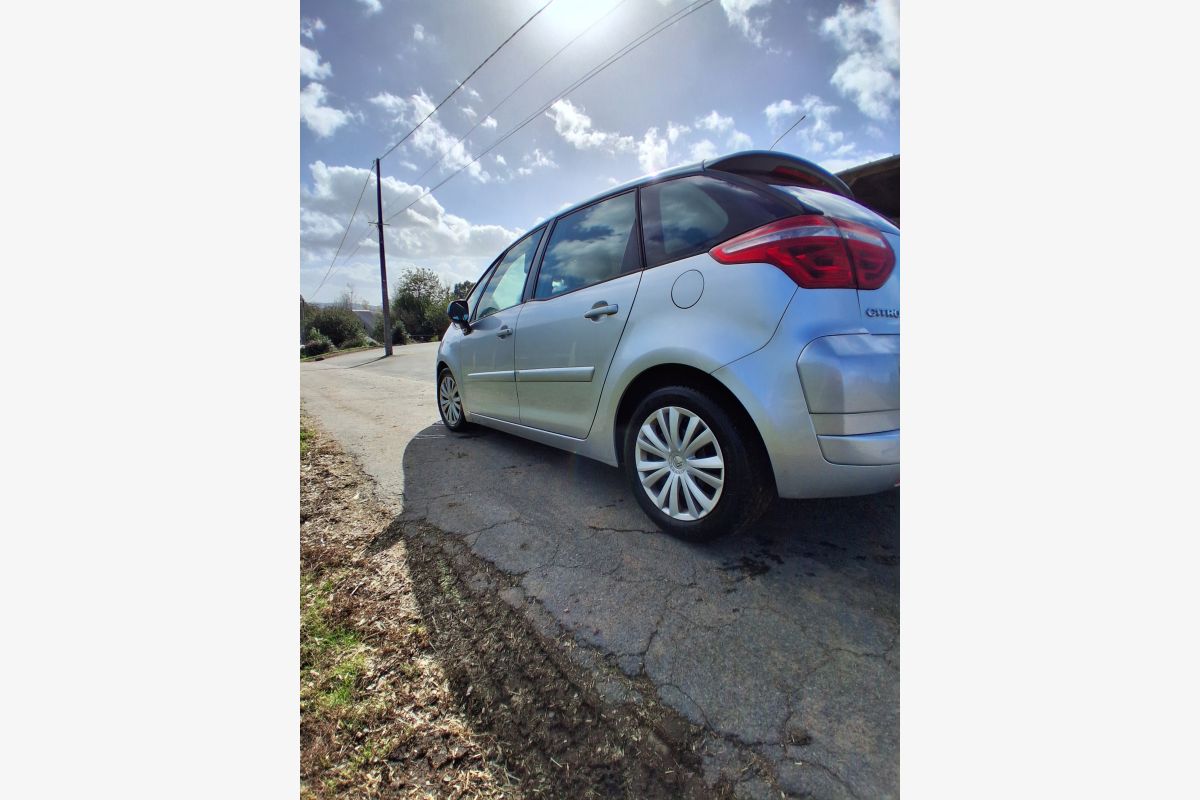 Photo 1 Citroën C4 Picasso