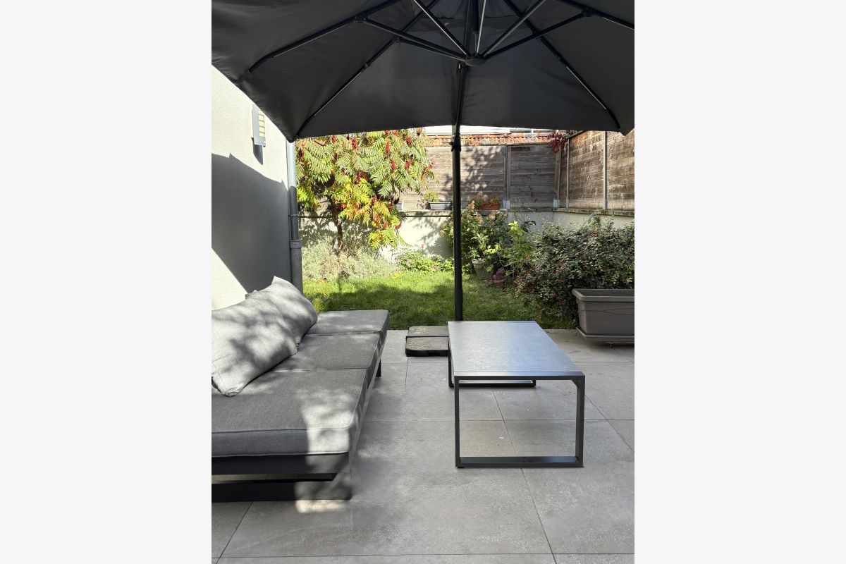 Photo 1 Appartement 91 m2 jardin et terrasse