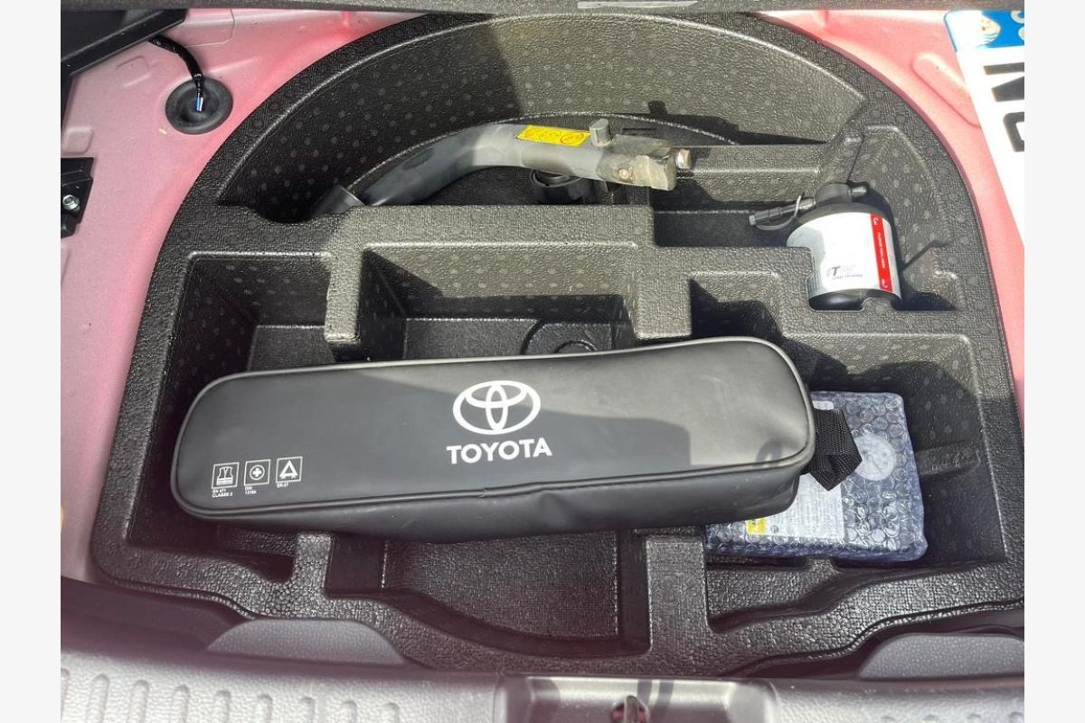 Toyota Yaris IV Première 2021 en très bon état - 167710_36efc9b8b9aeb7f9538cc1089fa562b4.jpg