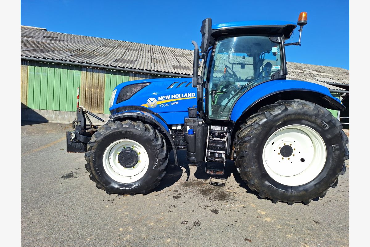 Photo 1 Tracteur NH T7 190 PC