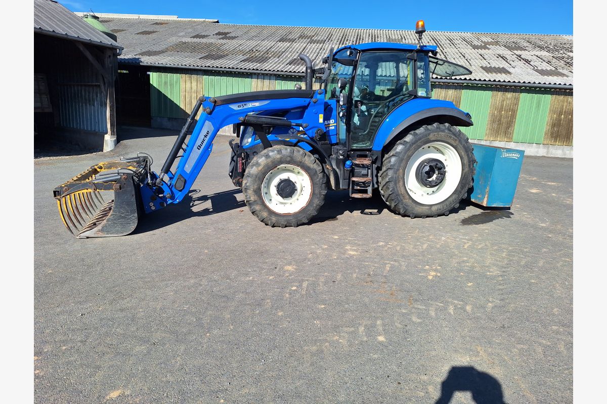 Photo 1 Tracteur NH T5.120