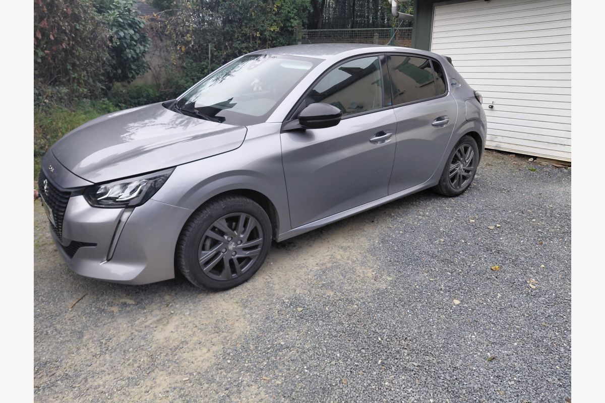 Photo 1 Peugeot 208