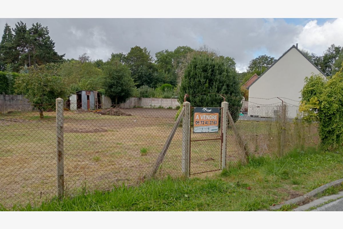 Terrain constructible 715 m2 centre Gamaches 80 - 169016_fa76550b8002ea4c1c162950c9ac4be7.jpg