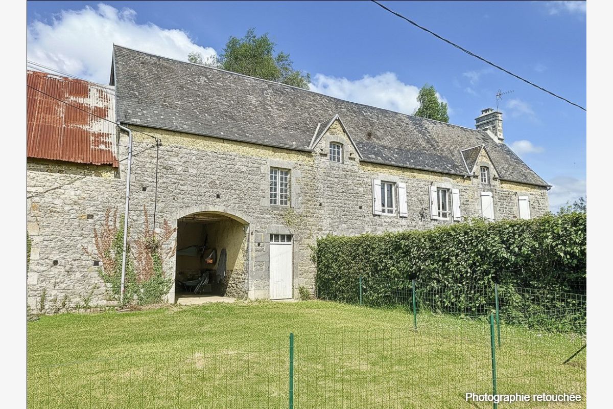 Photo 1 vds longère en pierre pleine de charme, env. 3 km plages, su