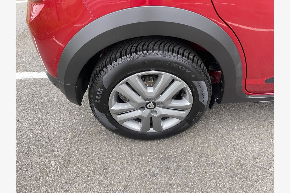 Dacia Sandero Stepway automatique  - 169388_f6323078c71254cb35b0b9041f4489d9.jpg