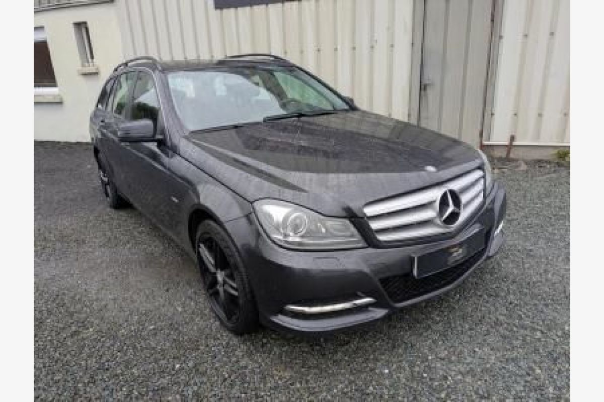 Photo 1 Classe C Break Classic 220 CDi