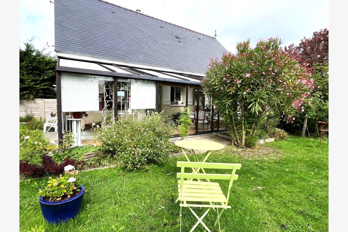 Photo 1 Notaires et Enchères, Montmartin-sur-MerTél. 02.33.47.21.31