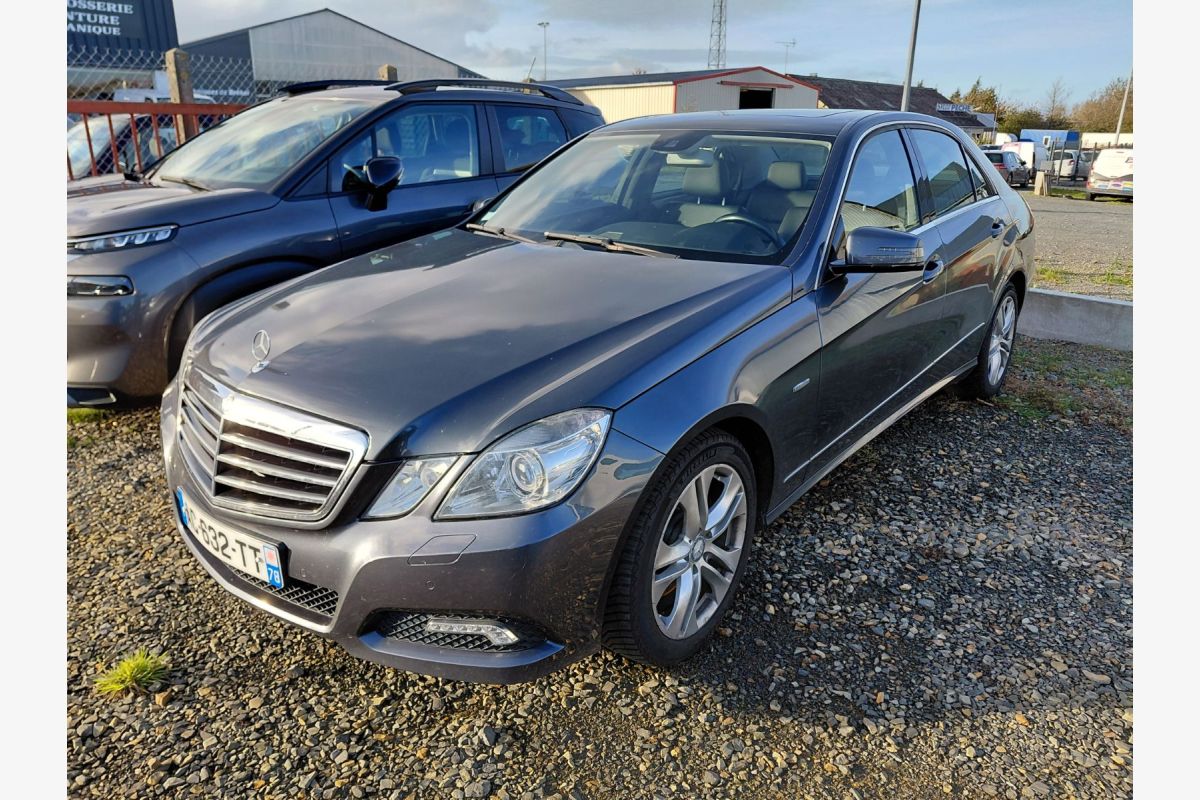 Photo 1 Mercedes E250 204 cv Avantgarde 