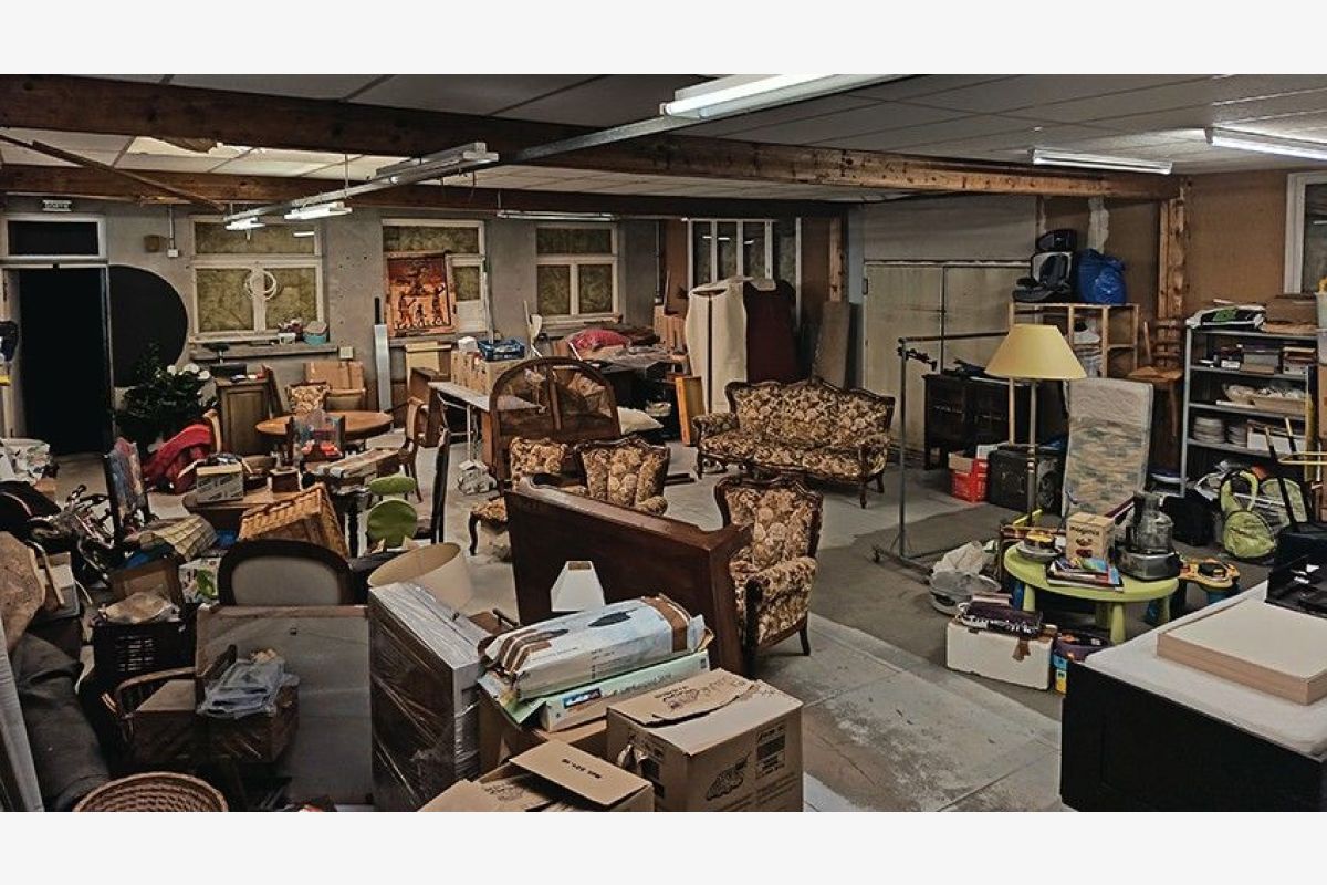 Photo 1 Vide box/atelier