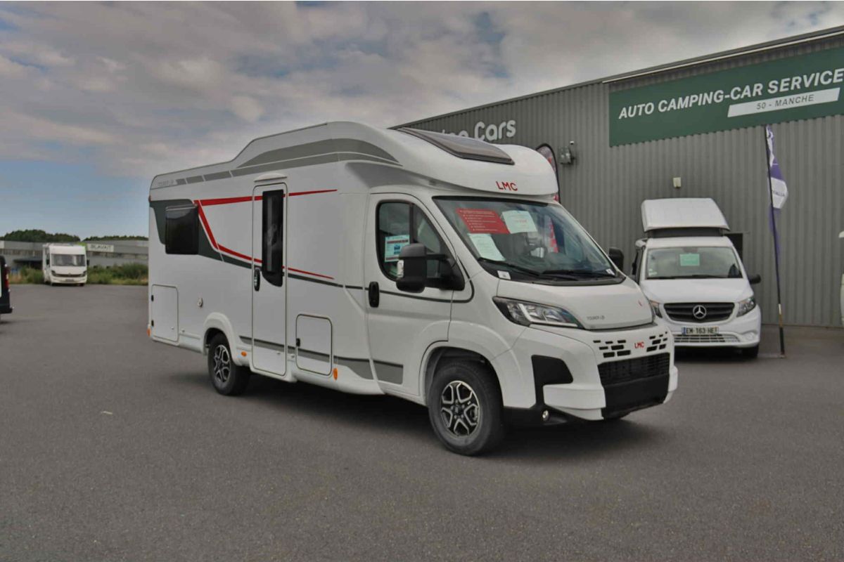 Photo 1 LMC Tourer Lift H630