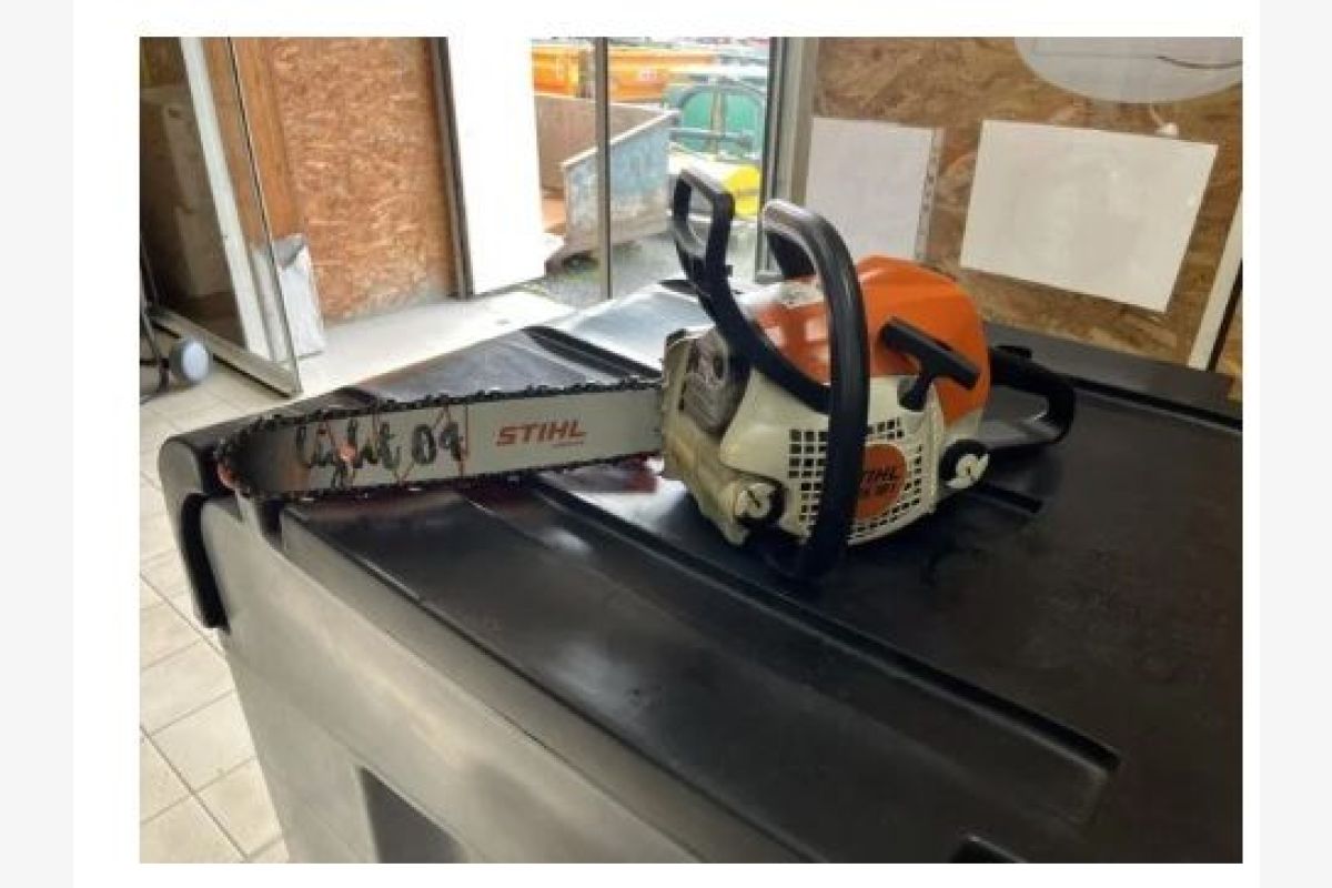 Photo 1 Tronçonneuse Stihl MS 181