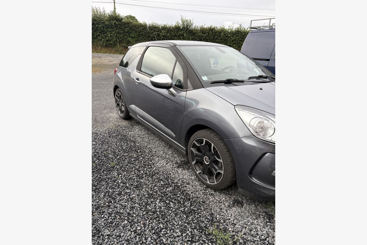 Ds3 sport chic - 170628_90f0dfd9322cff12d95dfa8d01187655.jpg