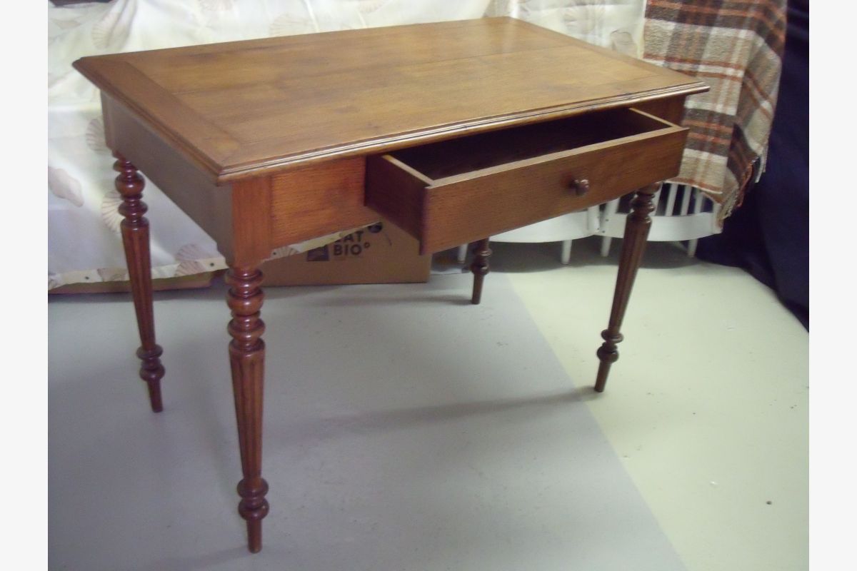 Photo 1 Table en chêne