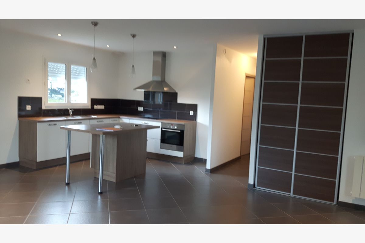 Location Fleury - 170887_4a2fdf52bc082802394c8ab946d2033c.jpg