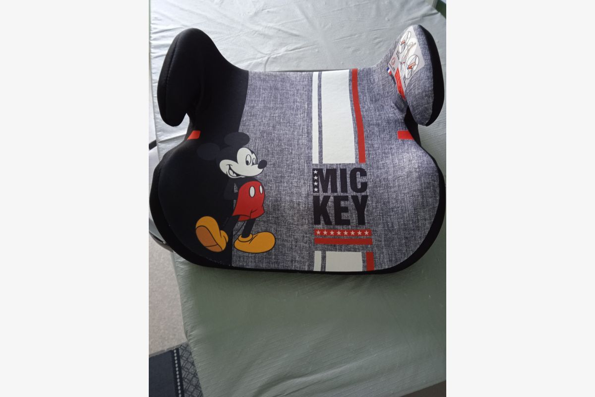 Photo 1 Réhausseur auto disney