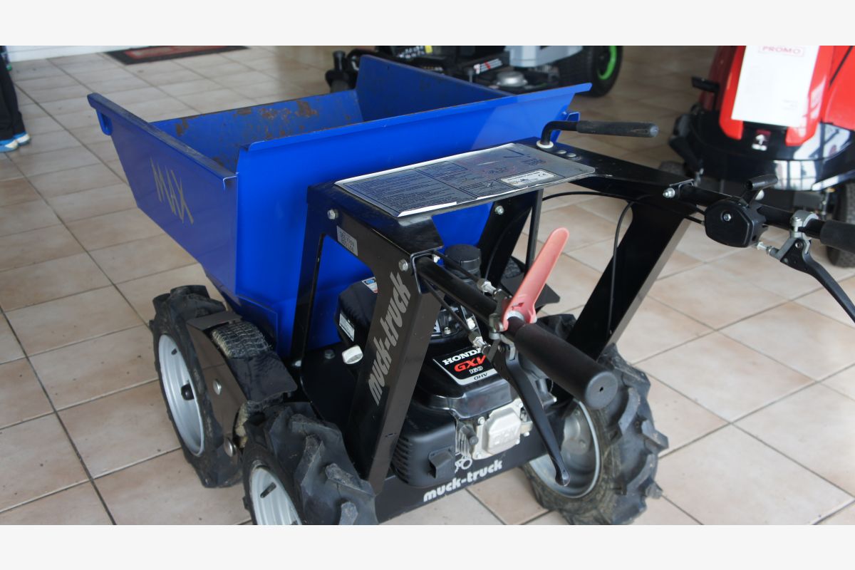 Muck-Truck Honda - 171330_67329ee5500912550cb62cbfe46de2f0.jpg