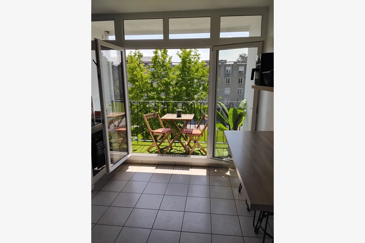 Photo 1 Appartement spacieux proche centre ville Saint-Lô 