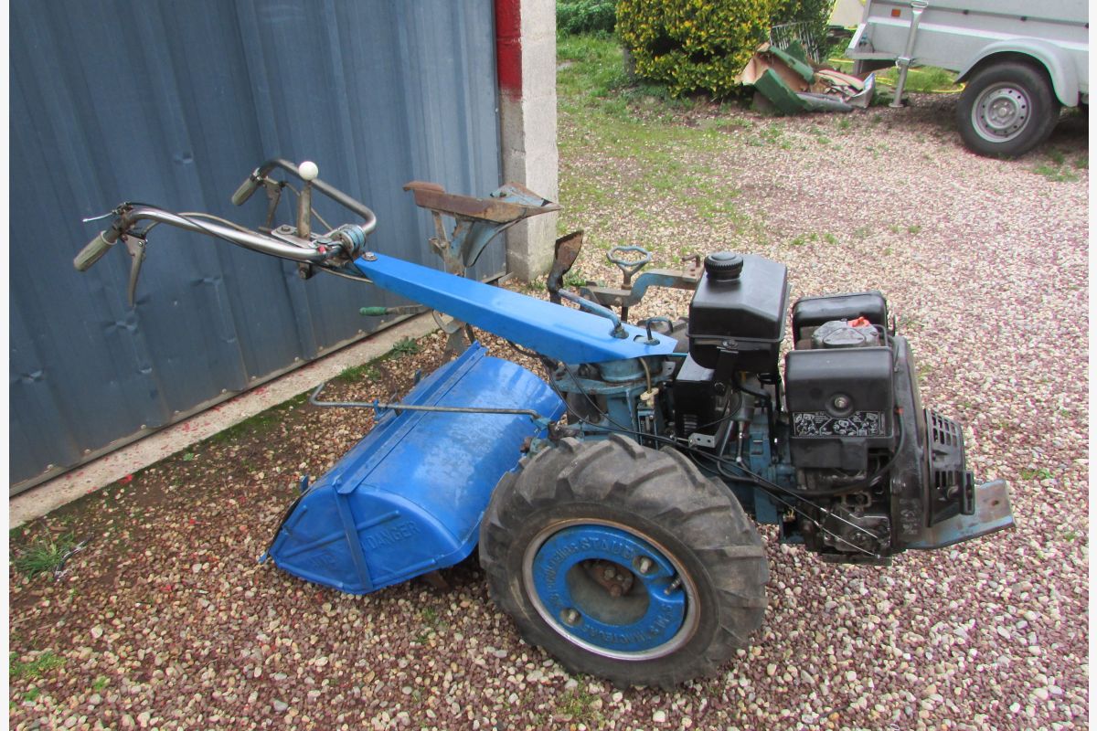 Photo 1 Motoculteur Staub