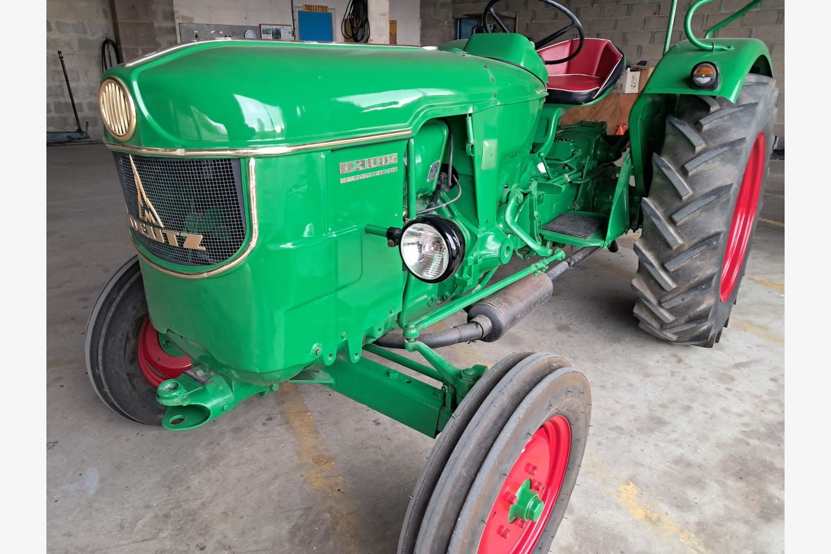 Photo 1 Tracteur Deutz 3005