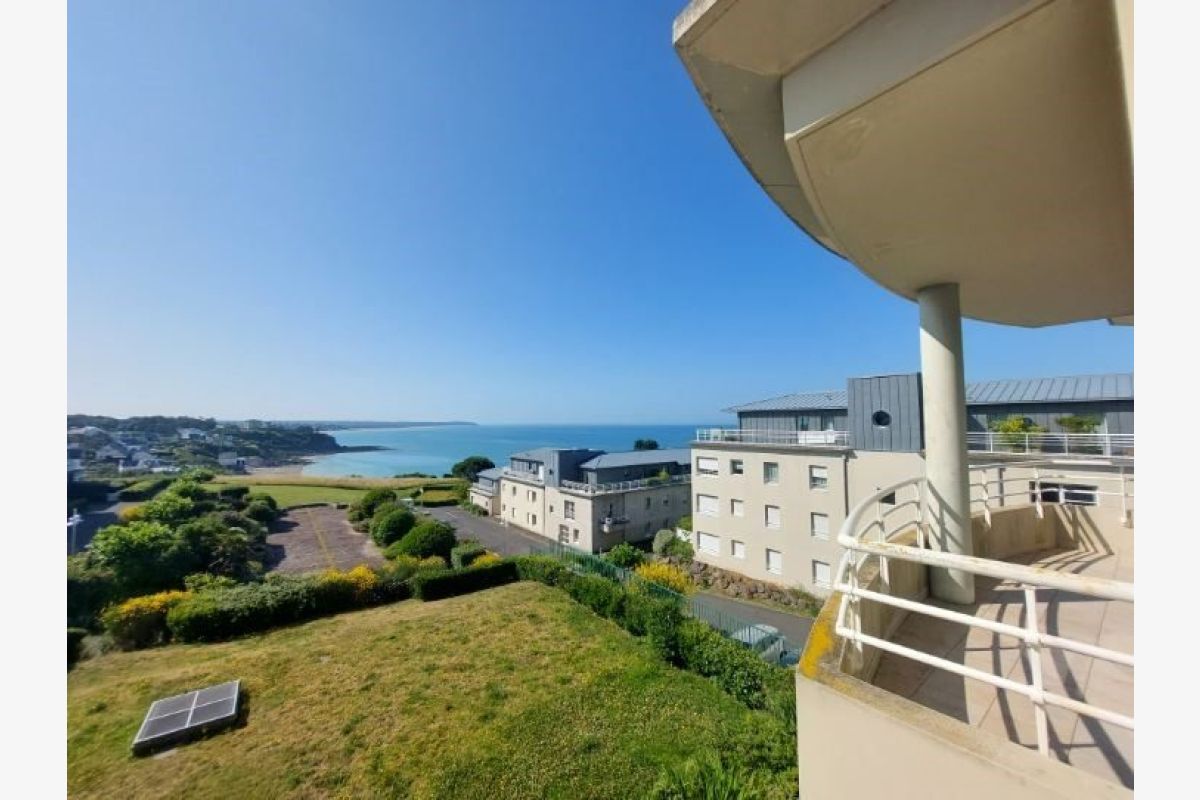 Photo 1 Appartement vue sur mer avec garage