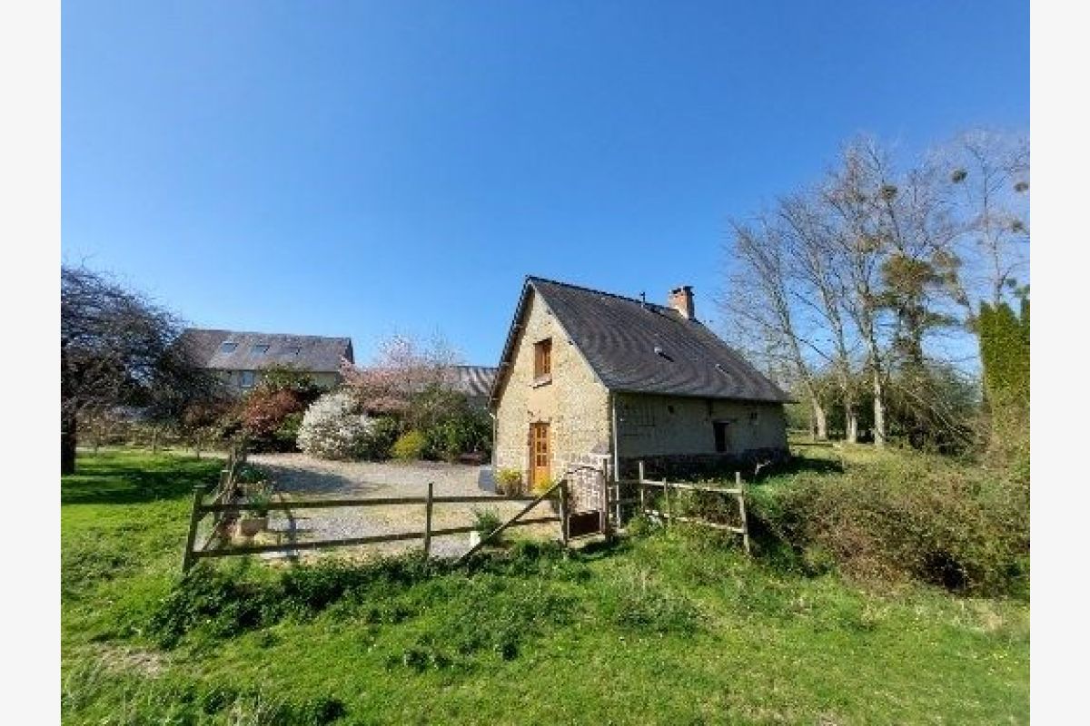 Idéal pour un investissement , un joli gîte avec son étang - 172388_2.jpg