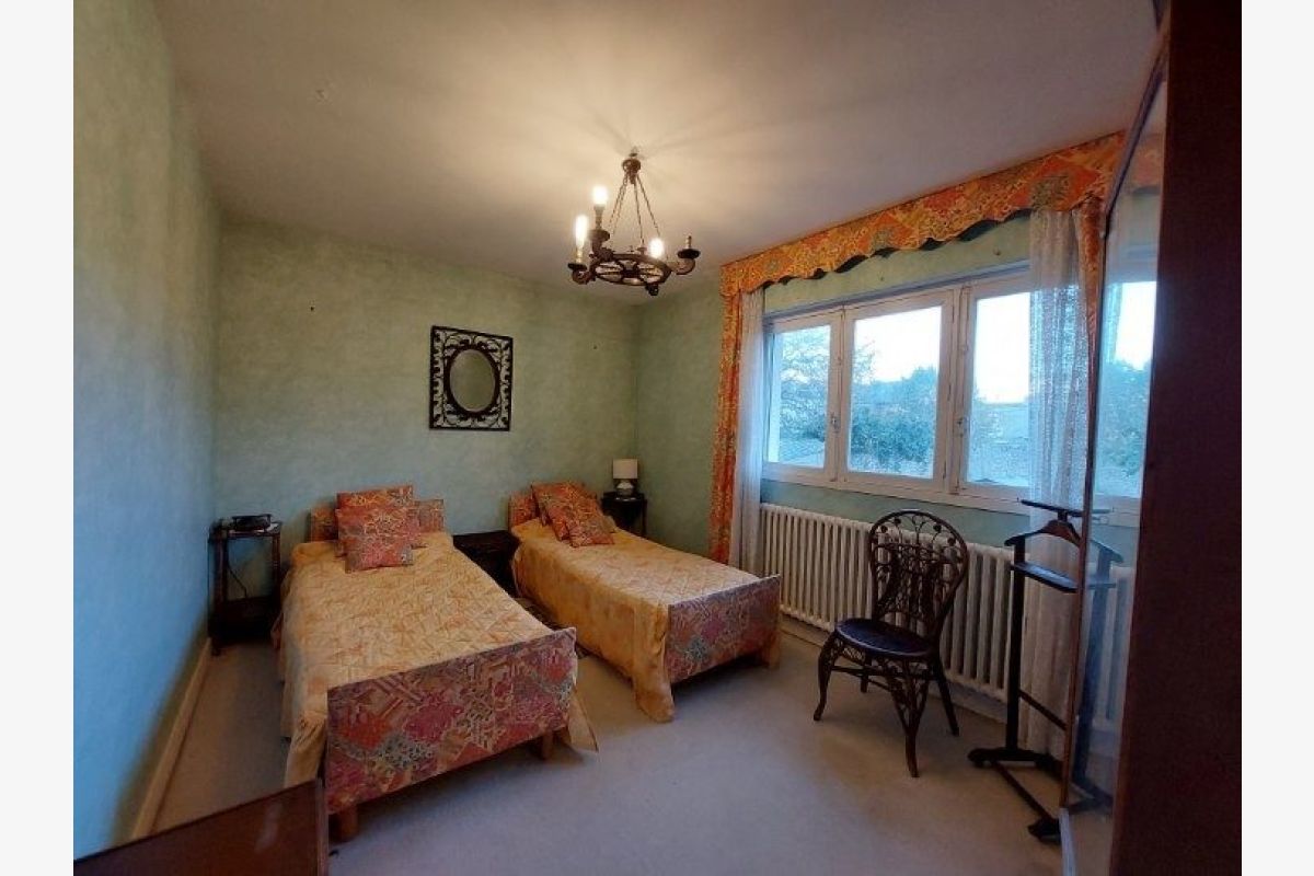 Maison proche écoles - 172390_5.jpg