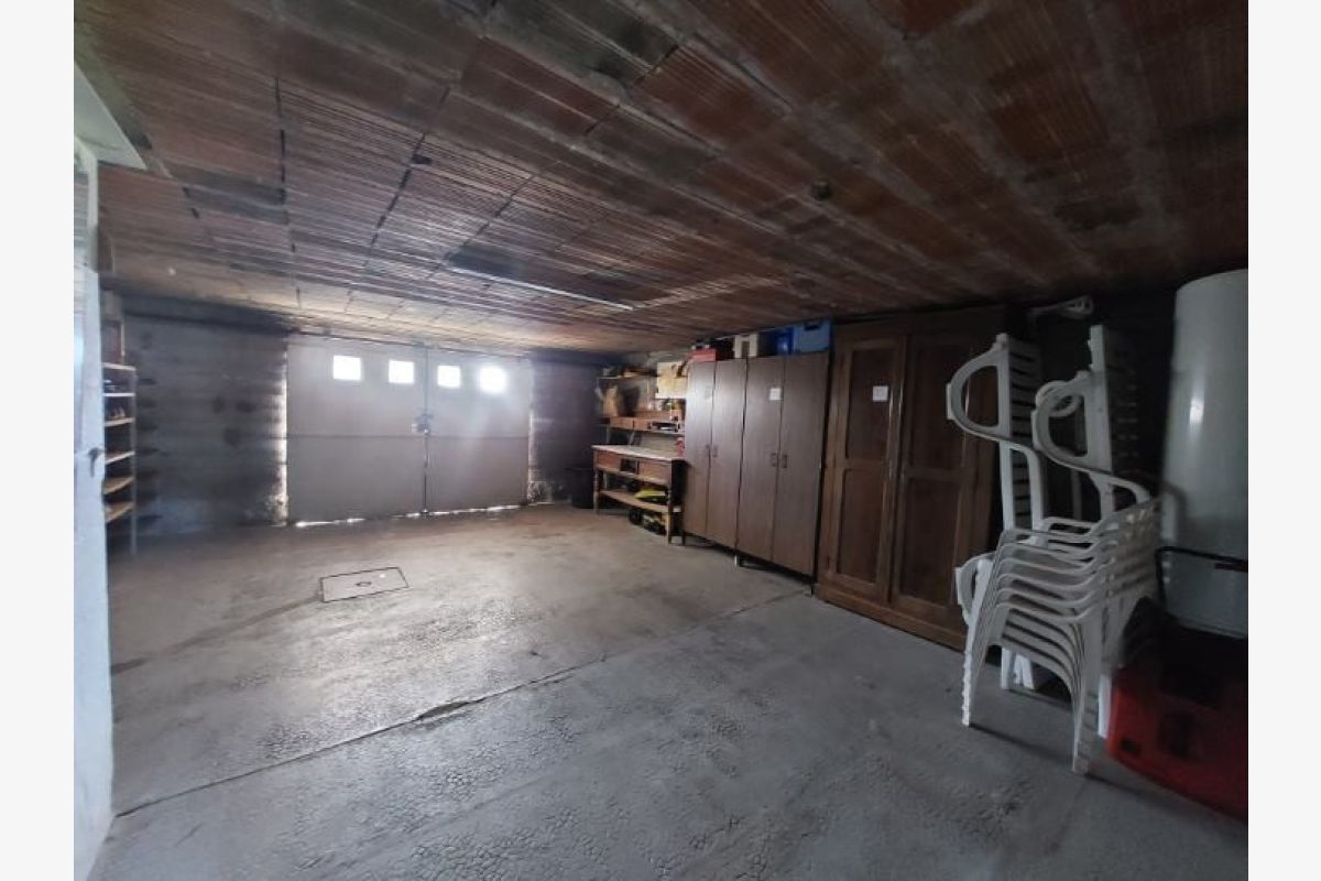 Maison proche écoles - 172390_7.jpg