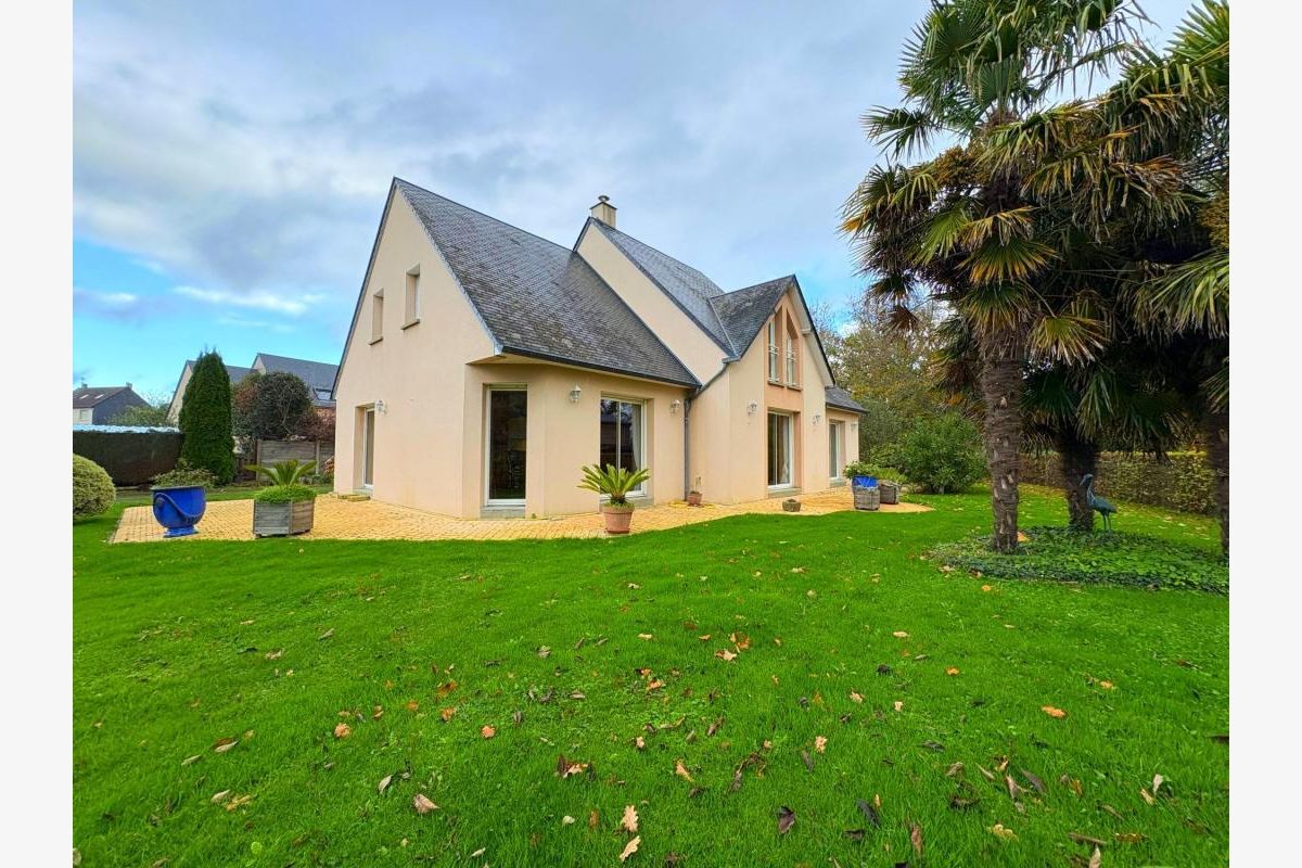 Photo 1 Magnifique maison à BREHAL