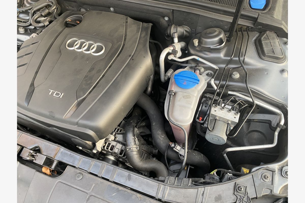 Audi A4 b8 Avant - 172447_89f34e07c4dcccf0ac87b38e02ee161b.jpg