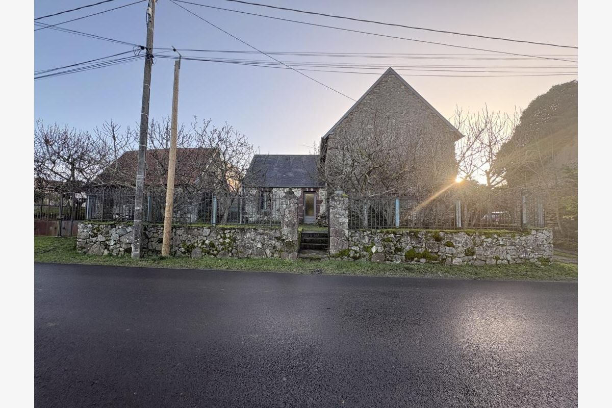 A vendre sur la commune de Bréhal, une maison mitoyenne constru - 172460_12.jpg