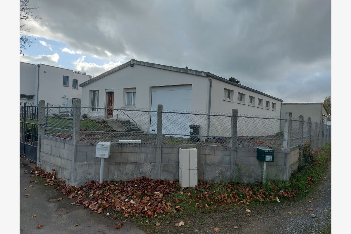 MAISON AVEC GRAND GARAGE A GRANVILLE - 172548_f8f94e0e70eb093fd0a7a83cce979b29.jpg