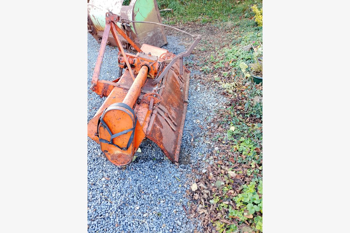 Rotovator  - 172595_00513fc03436c70574c43fdb109de41f.jpg