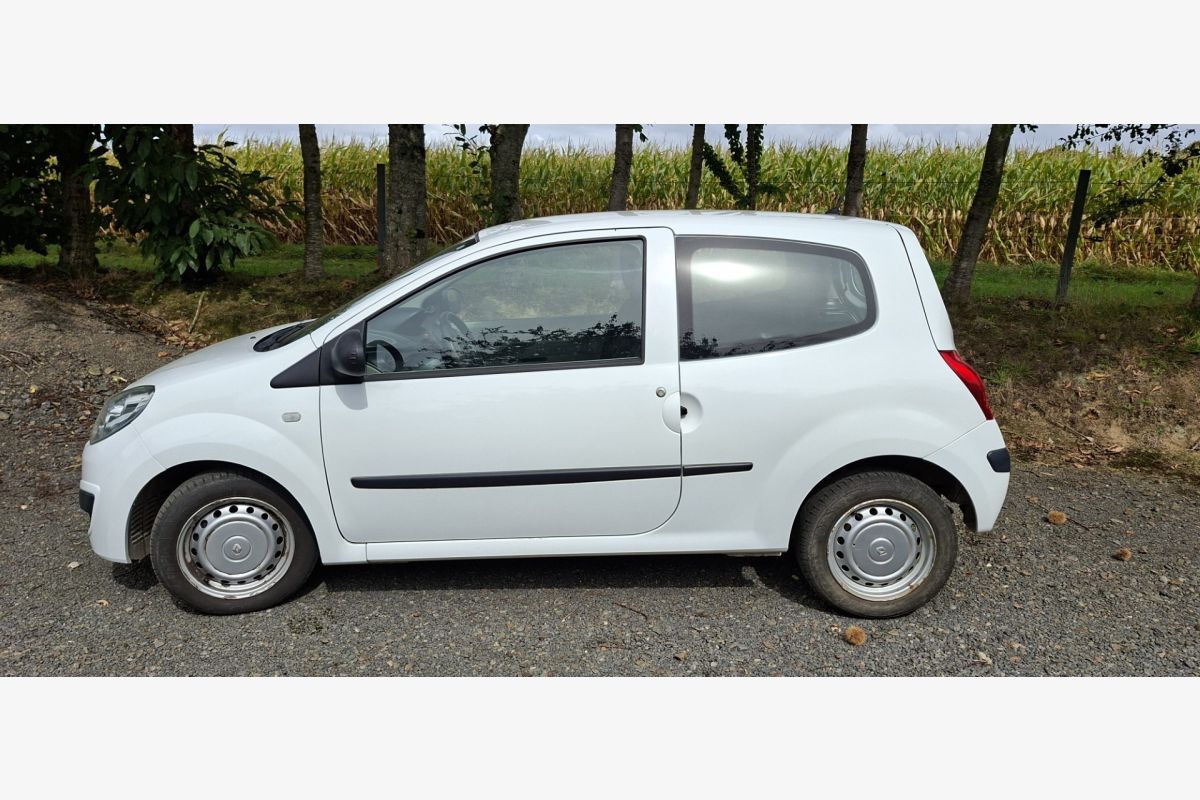 Photo 1 Renault Twingo II 1.5 DCi