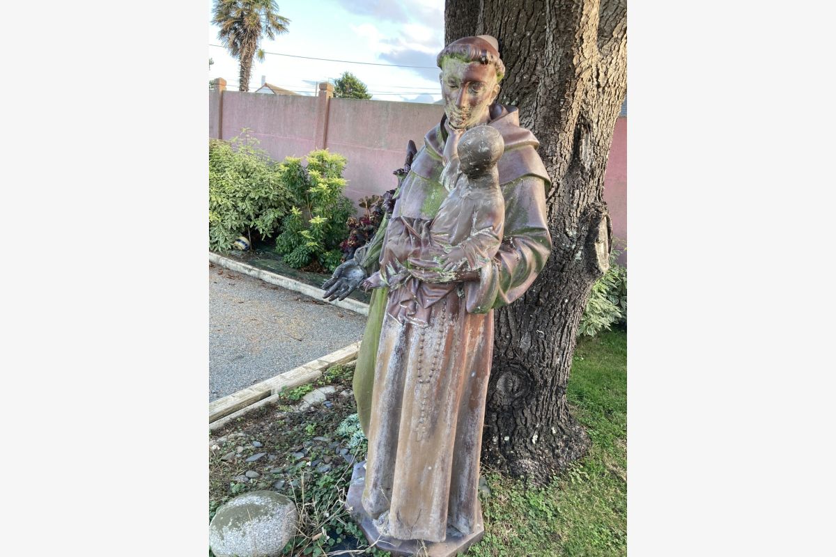 Photo 1 Statue Saint Antoine