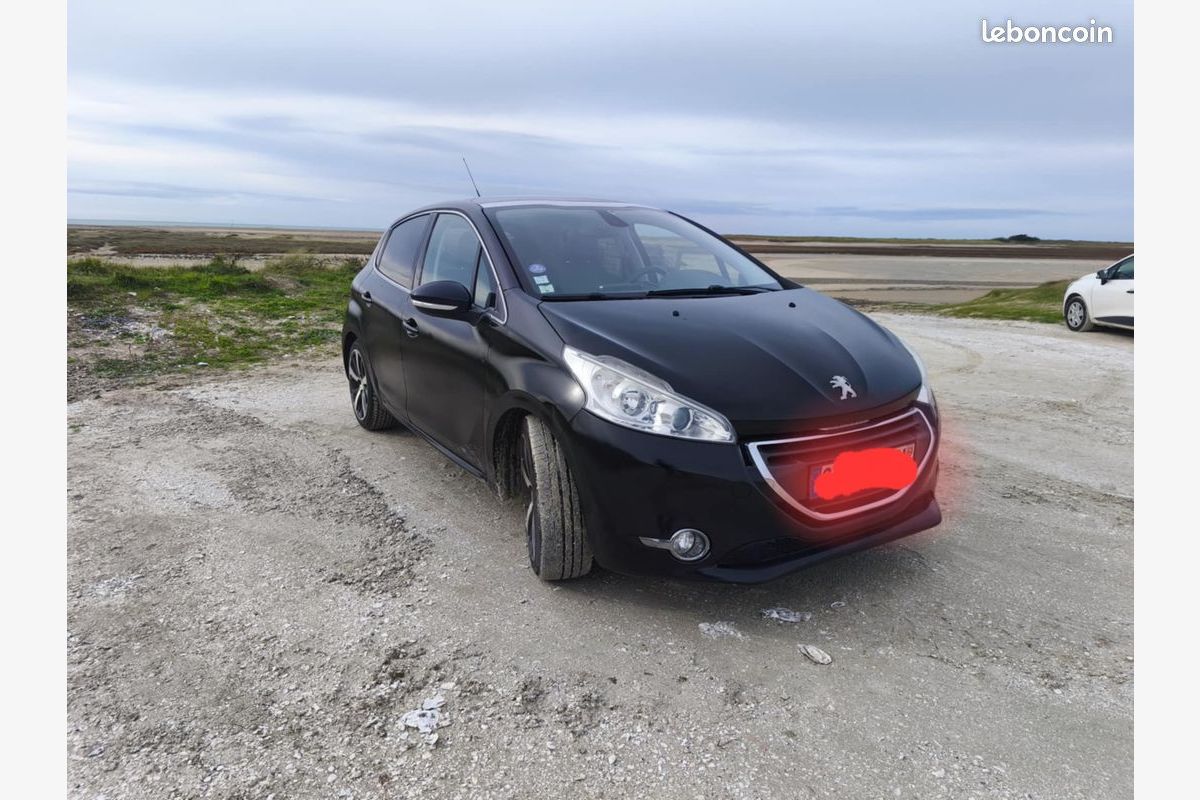 Photo 1 A VENDRE Peugeot 208 Féline 1.6L VTi 120ch