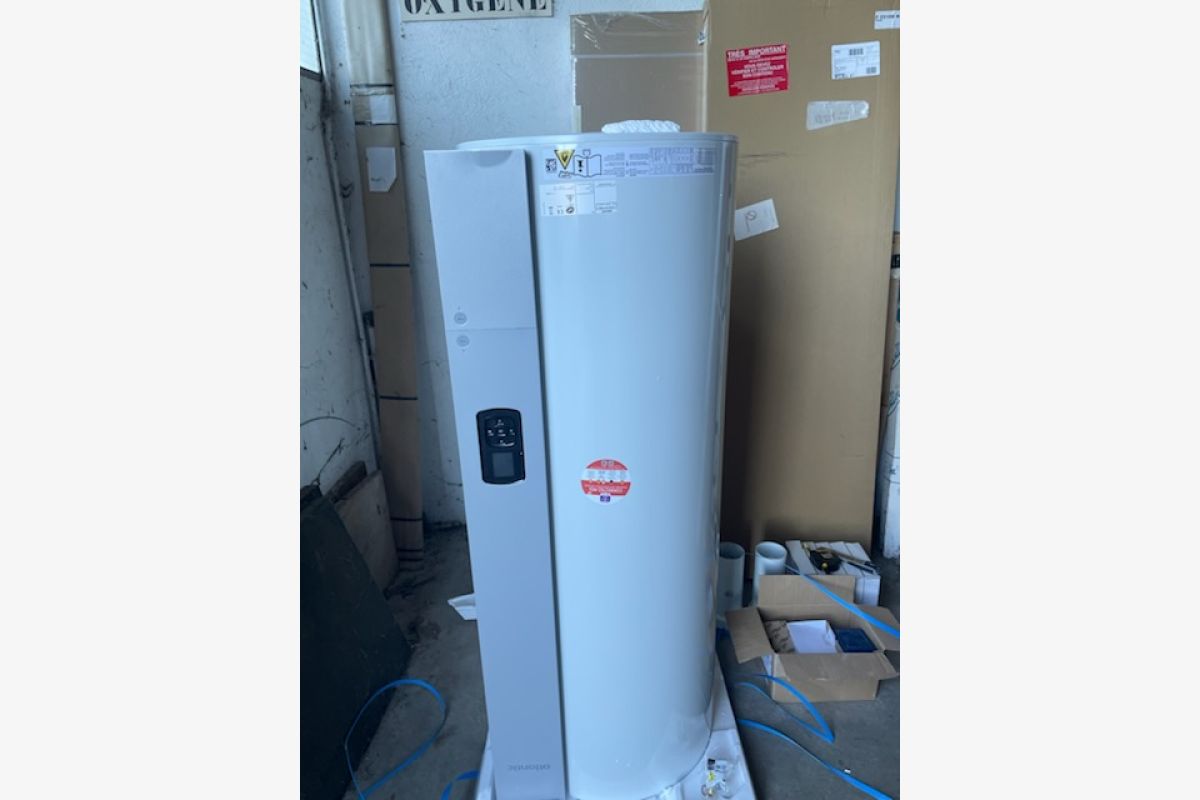 Photo 1 Chauffe-eau thermodynamique