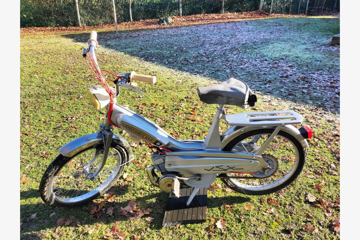 Motobécane 40 V - 173353_915c729cef2c18aeaeca2c55c61bea41.jpg