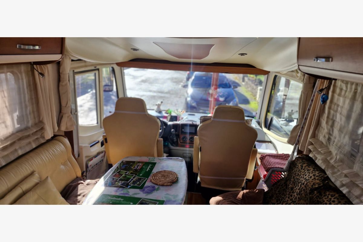 Camping-car Franchia - 173376_a9c25bd662427cf6391455287bdf81fd.jpg