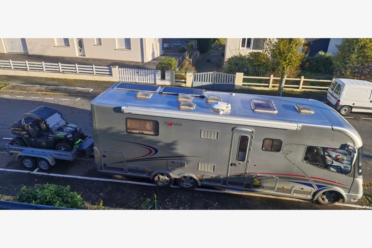 Photo 1 Camping-car Franchia