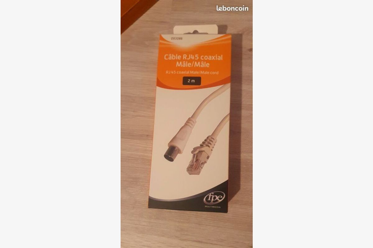 Photo 1 Câble RJ45 coaxial