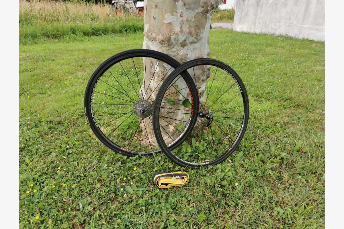 Photo 1 Hyperons ultra