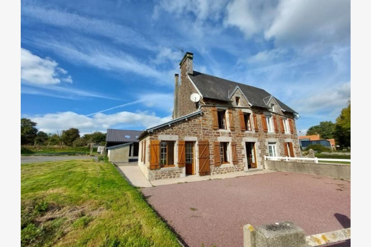 Photo 1 Maison en pierre mitoyenne