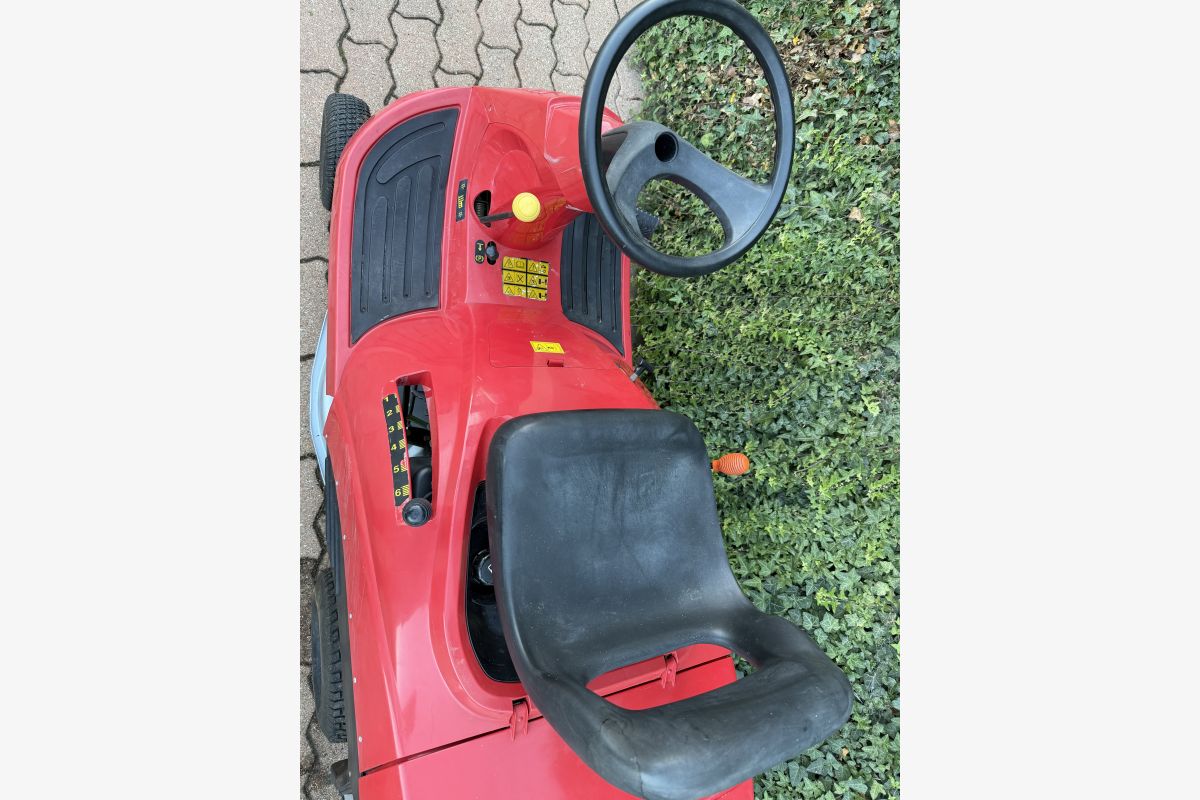 Tracteur tondeuse autoportée Honda 1211 - 173997_8ed6c501c07dda0f36aad1638a7aee26.jpg