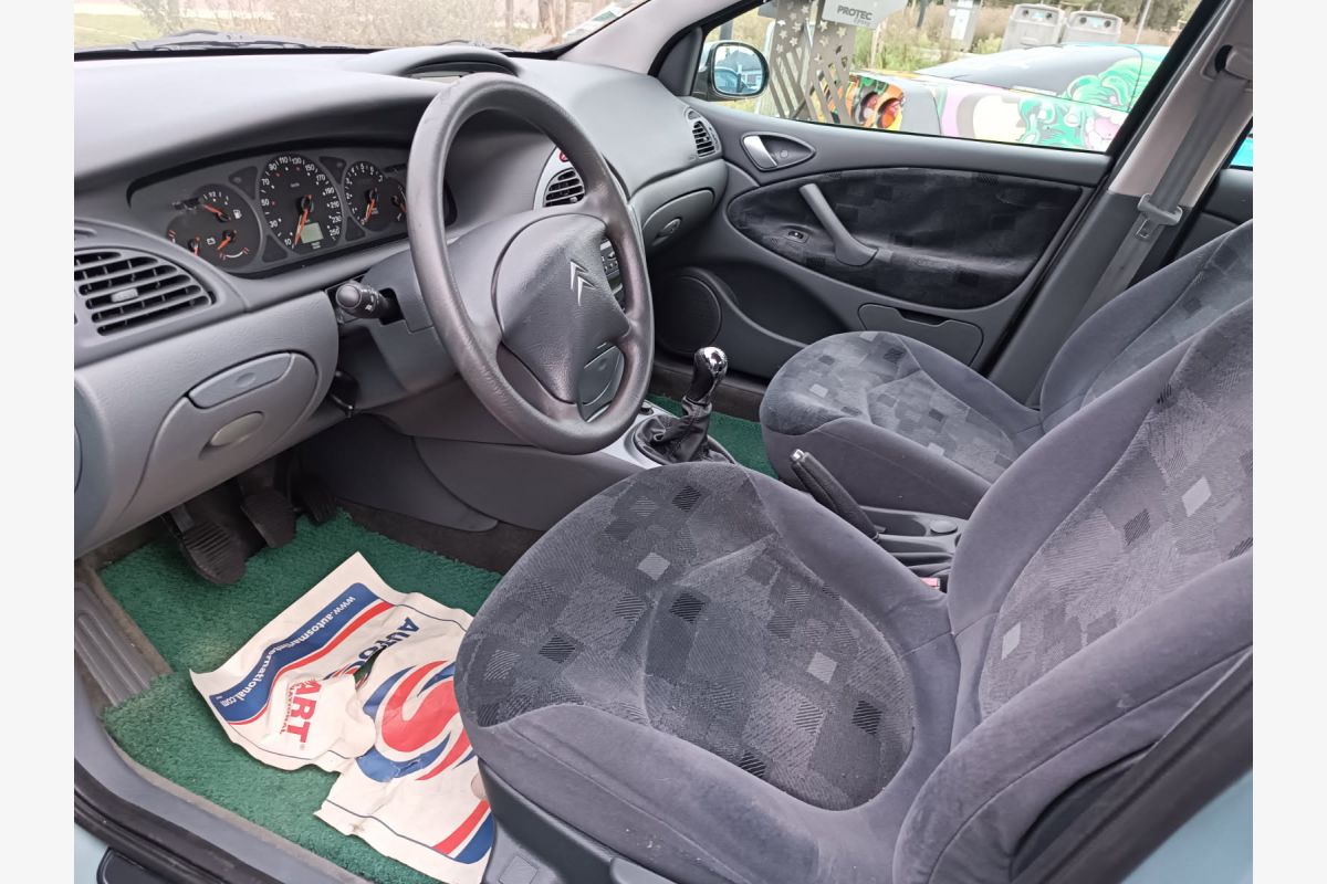 Vends Citroën C5 - 174238_9b3f79fffc6d9cc554aab3b44ff52484.jpg