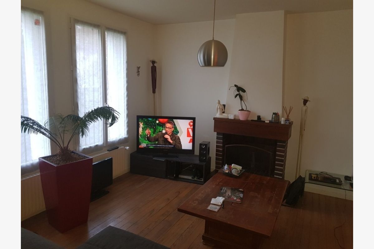 Loue maison - 174742_53d2e3acee08aff42b42a01073f77fe8.jpg