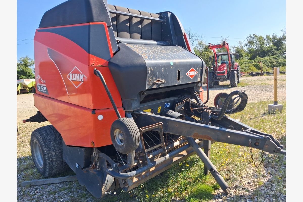 Photo 1 Presse Kuhn VB2255
