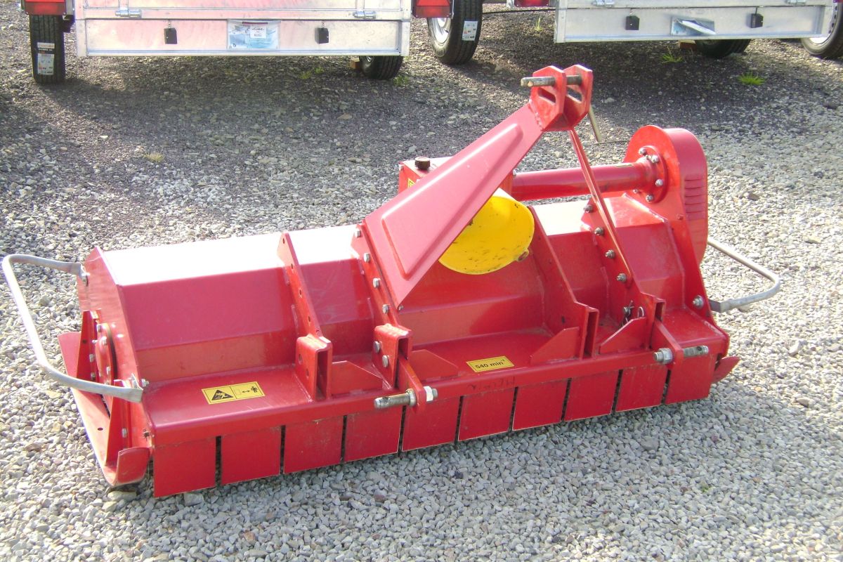 Photo 1 Broyeur à fléaux Caroni