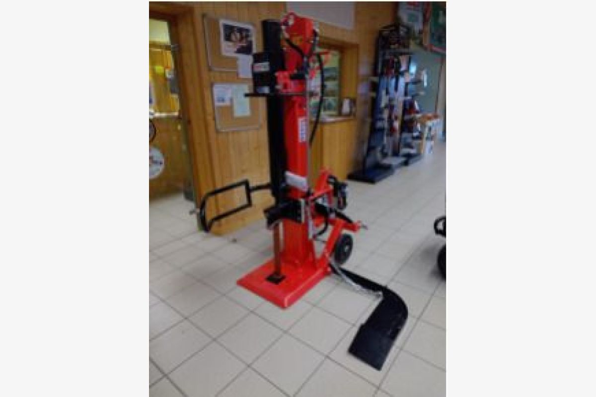 Photo 1 Fendeuse de bûches tracteur